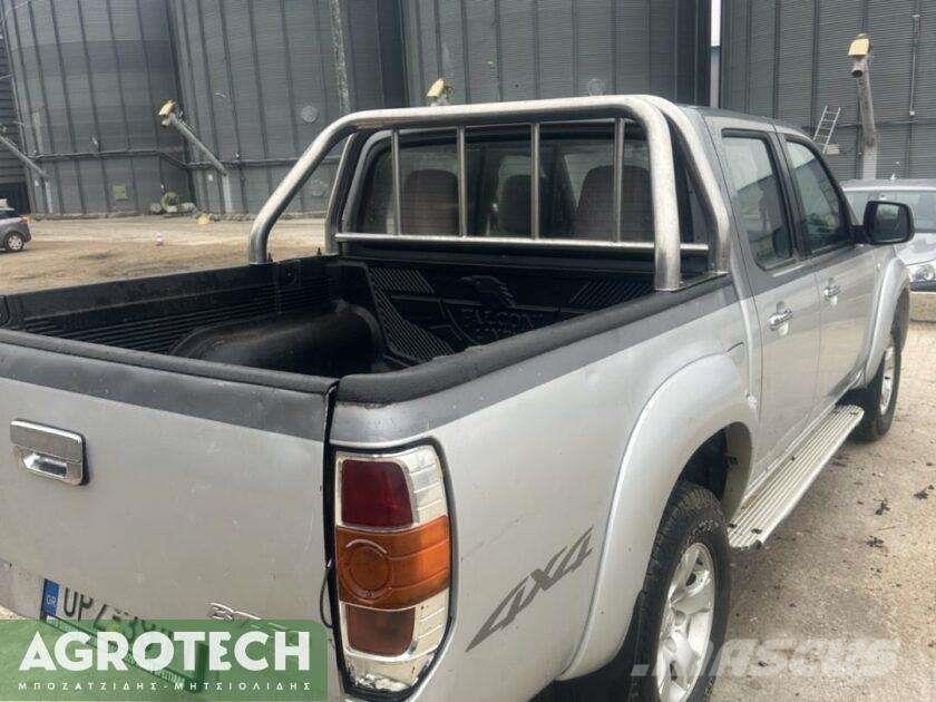 Mazda BT-50 Caja abierta/laterales abatibles