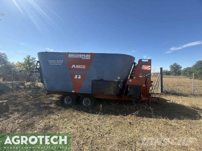 MC 22 Tractoren