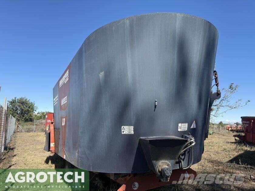 MC 22 Tractoren