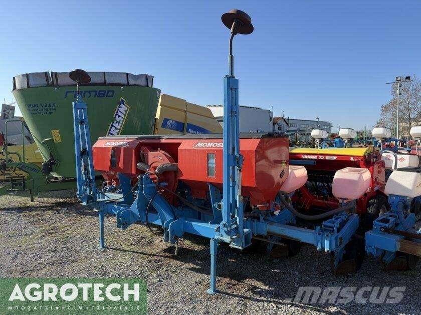 Monosem NG Plus 4-R Tractors
