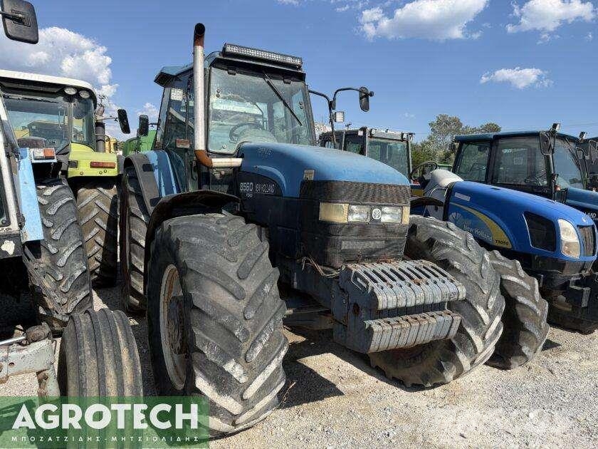 New Holland 8560 Traktorer