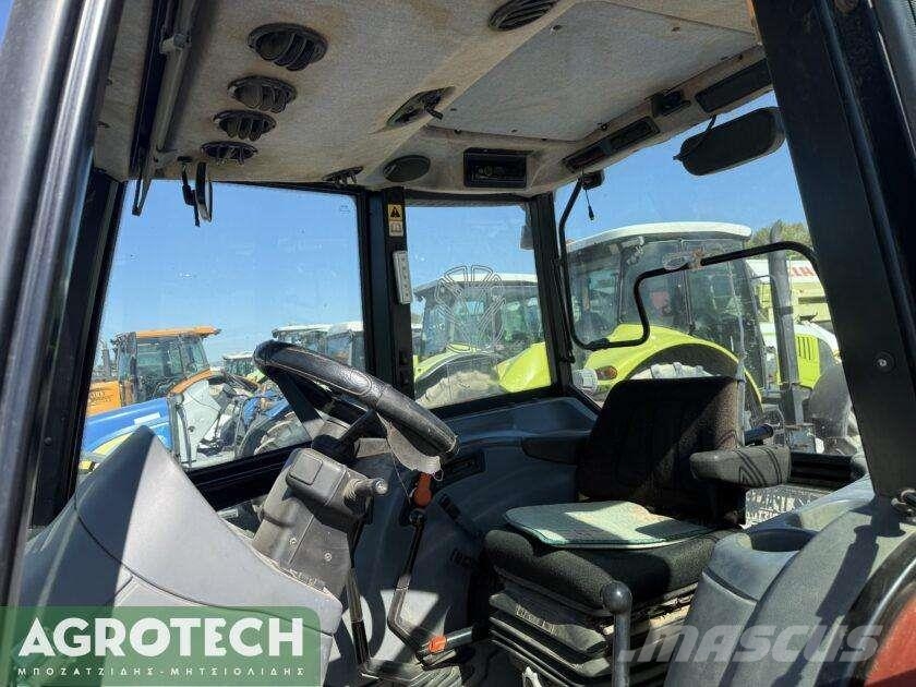 New Holland L 85 Traktori