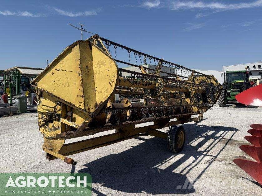 New Holland TX 36 Трактори
