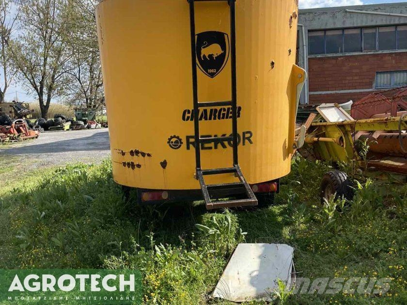 Rekor CHARGER V20m³ Tractoren