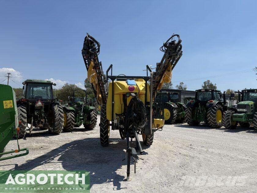 STARTER 3300 Tractoren