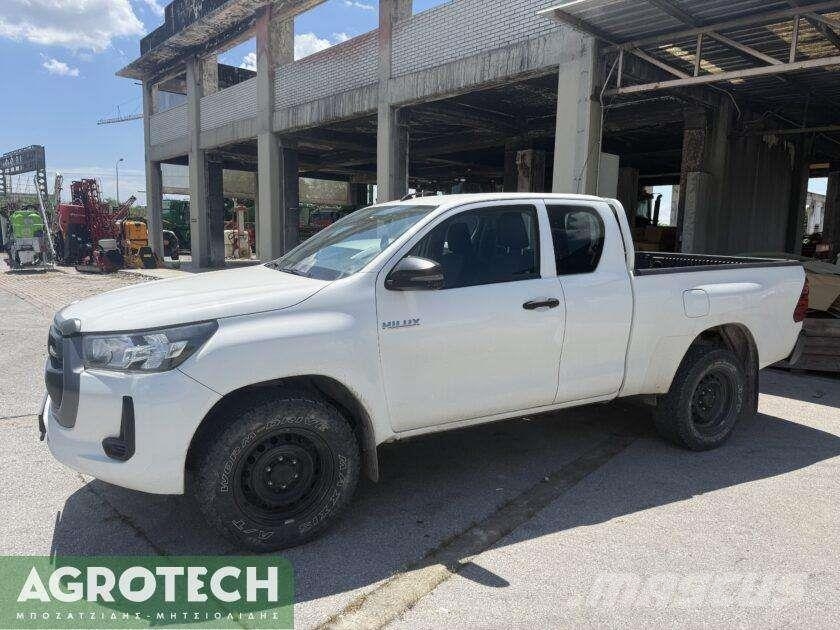 Toyota Hilux Furgonetas caja abierta