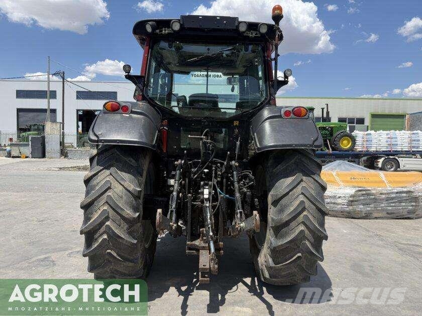 Valtra T 133 Tractores