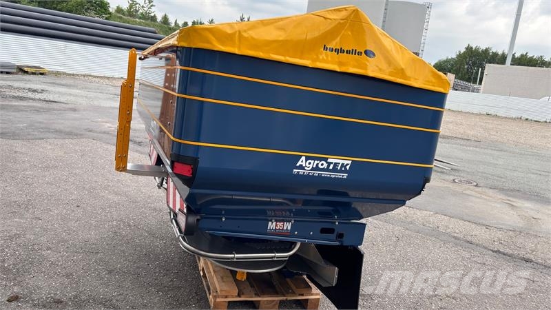 Bogballe M35W Gübre dagitma tankerleri