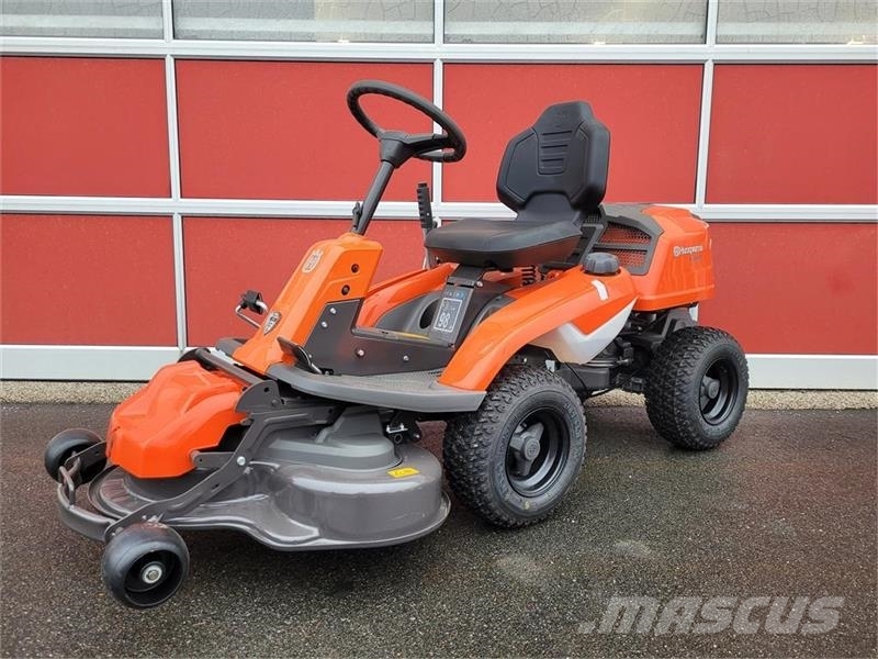 Husqvarna R 214TC Comfort - 103cm klippebord Compact tractors
