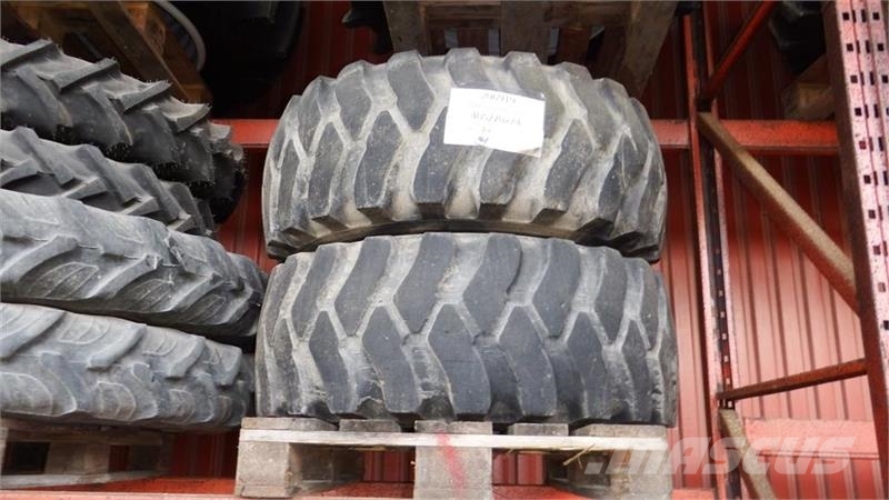 Mitas 405/70-24 Tyres, wheels and rims