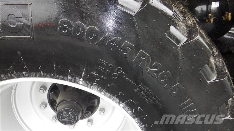 Pöttinger Jumbo 8470 箱式拖车