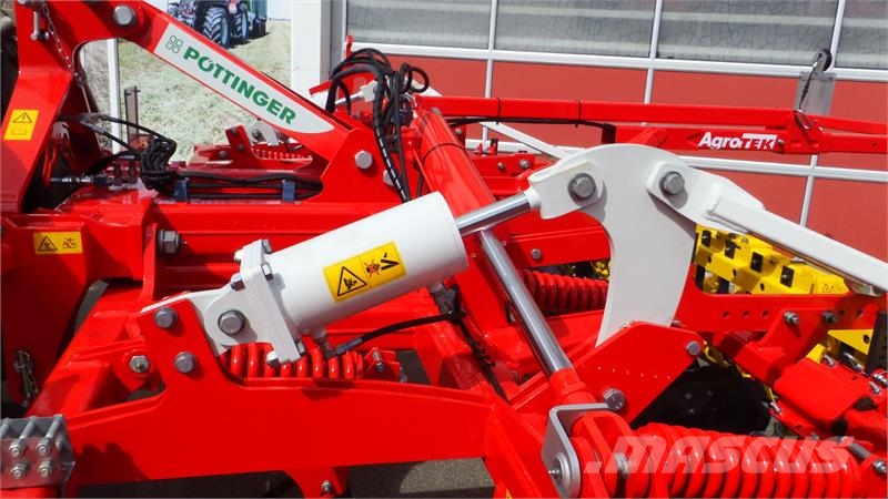 Pöttinger Synkro 5020 K Nova كاسحات