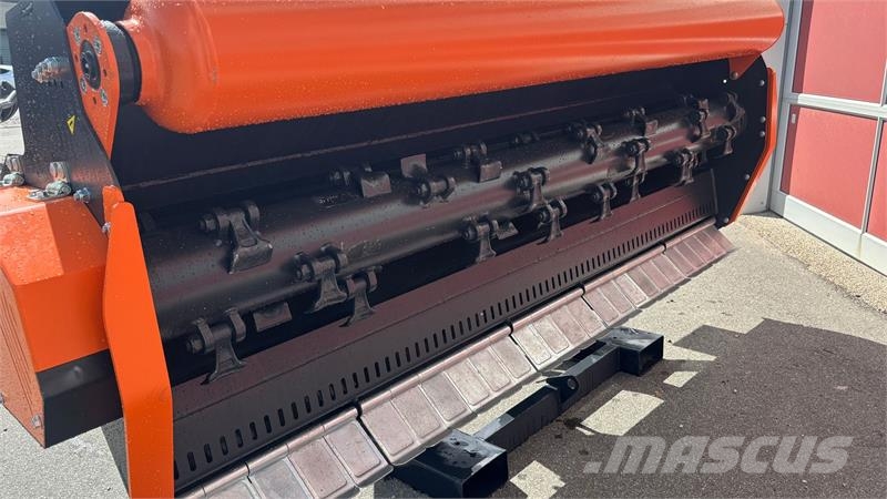 TMC CANCELA TGI-260 Falciatrici