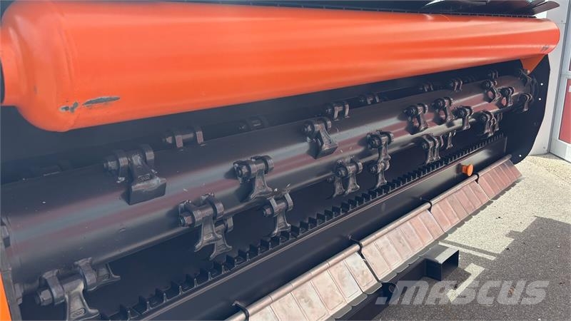 TMC CANCELA TH-300 D Falciatrici