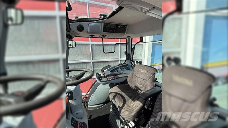 Valtra T214 Versu Ciągniki rolnicze
