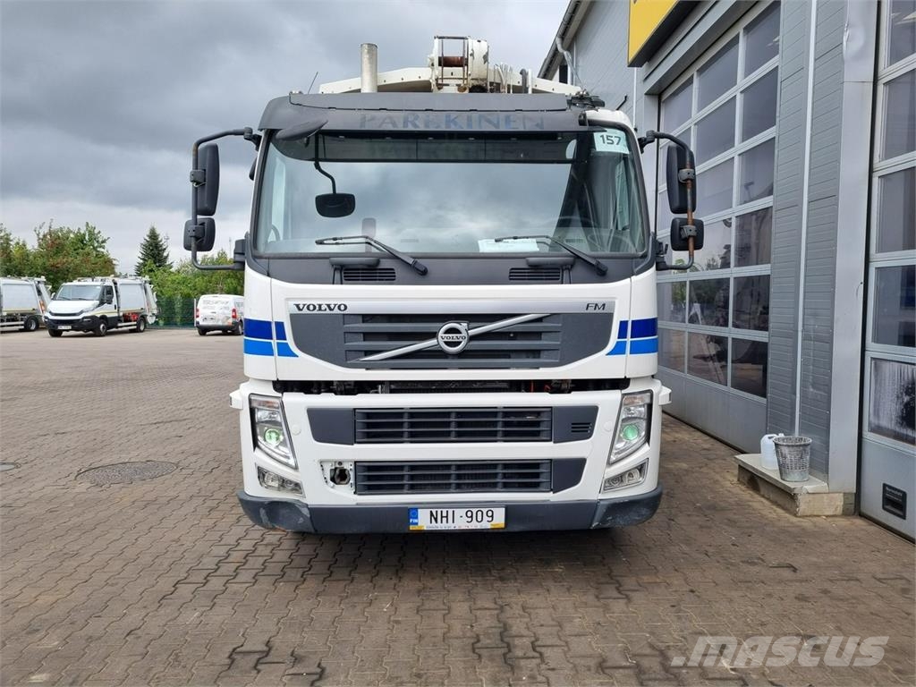 Volvo FM 330, zabudowa śmieciarki Norba Renovationslastbiler