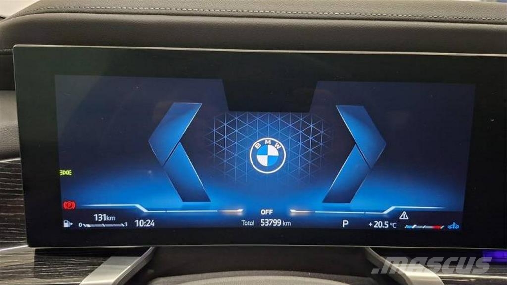 BMW 740 Автомобілі