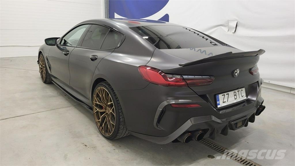 BMW 850 Автомобілі