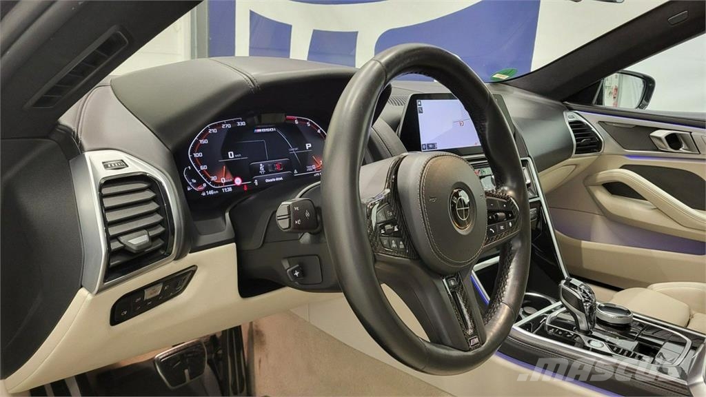 BMW 850 Автомобілі