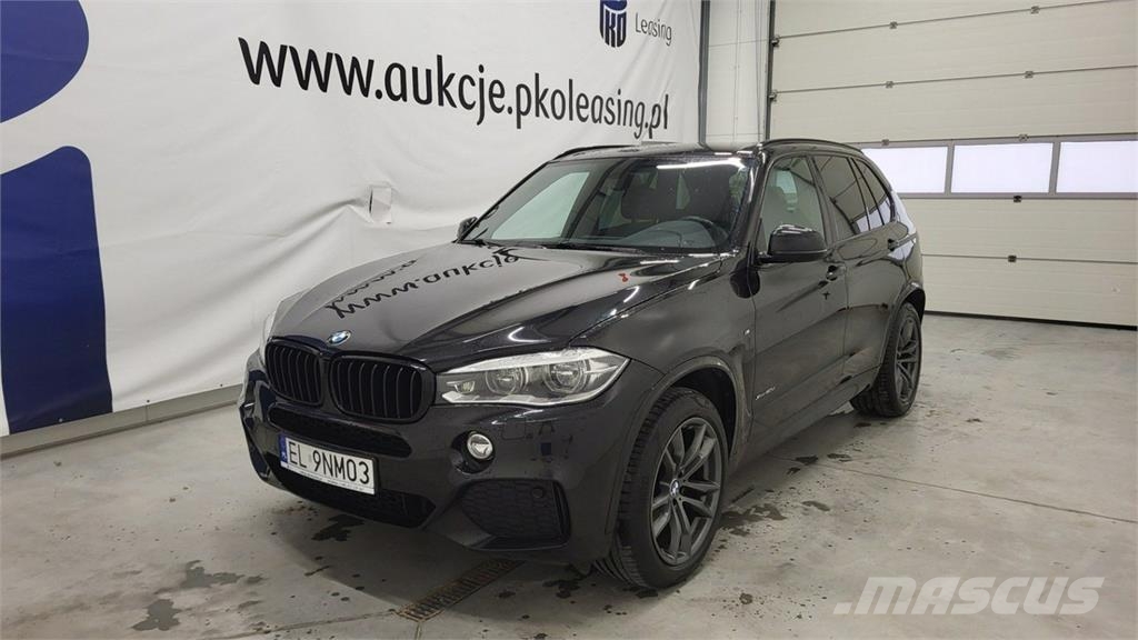 BMW X5 Автомобілі