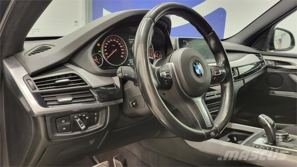 BMW X5 Автомобілі