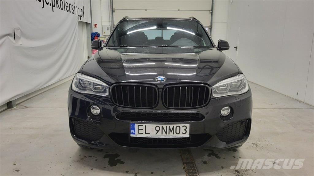BMW X5 Автомобілі