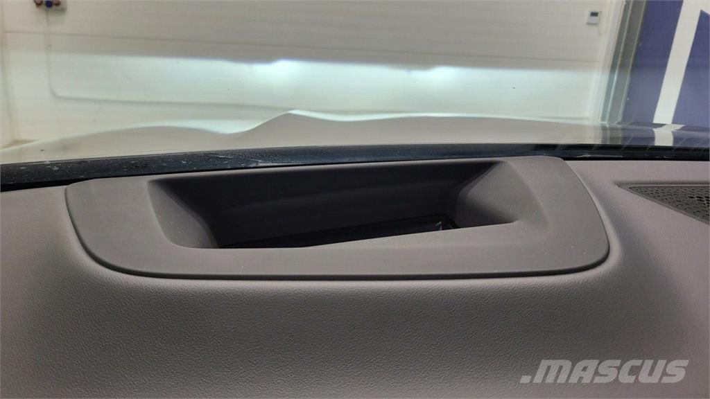 BMW X6 Автомобілі