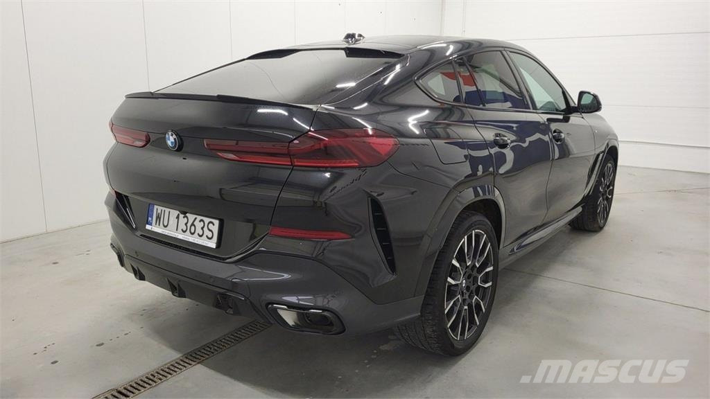 BMW X6 Автомобілі