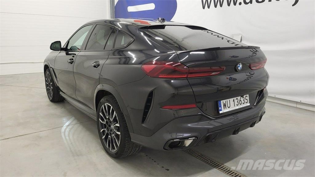 BMW X6 Автомобілі
