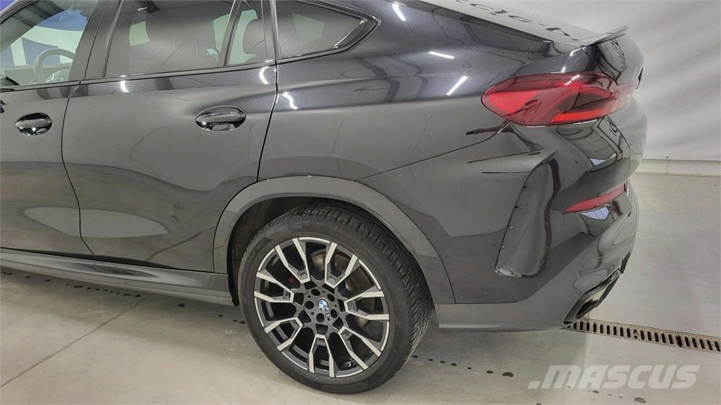 BMW X6 Автомобілі