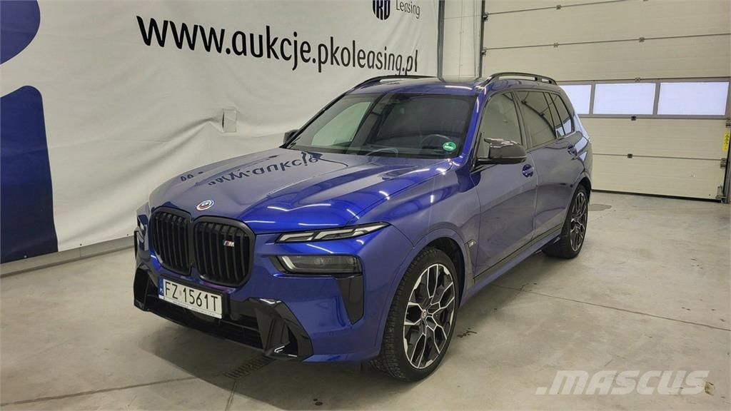 BMW X7 Автомобілі