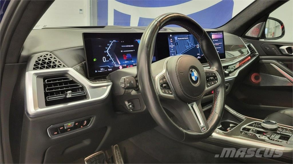 BMW X7 Автомобілі