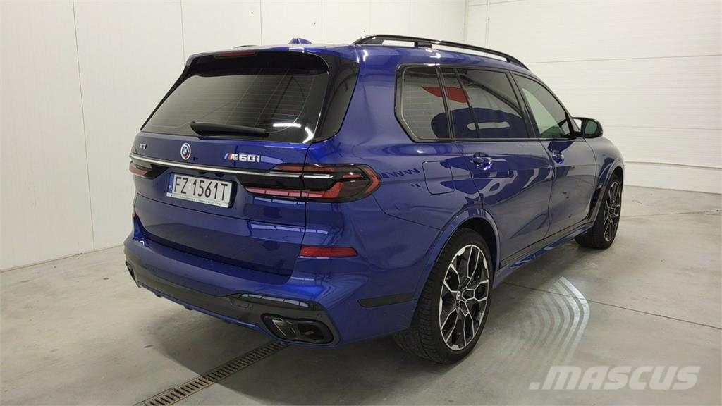 BMW X7 Автомобілі