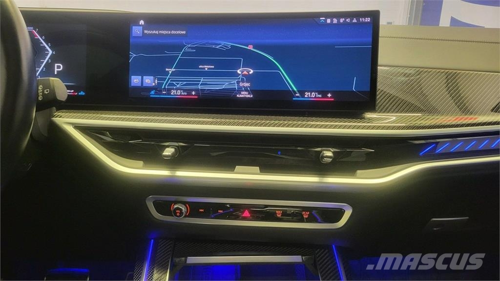 BMW X7 Автомобілі