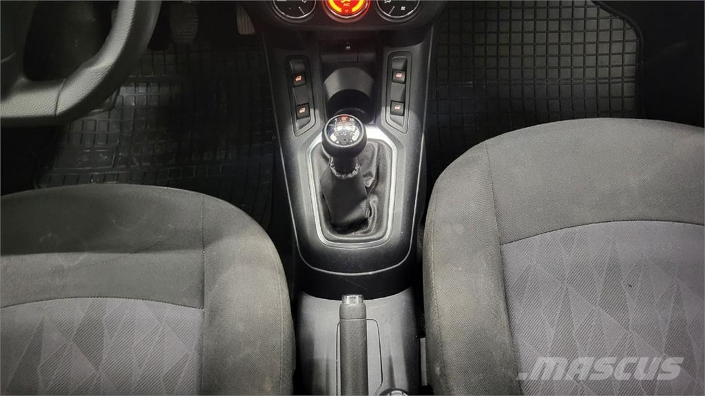 Citroën C-Elysée Automašīnas