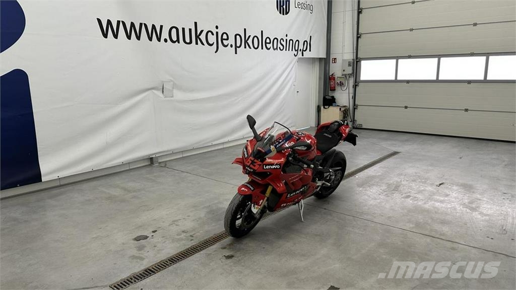 Ducati inny Легковые автомобили