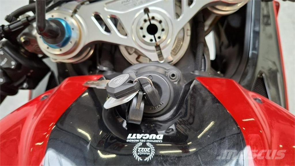 Ducati inny Легковые автомобили