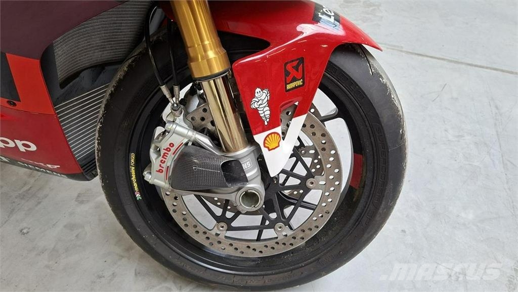 Ducati inny Легковые автомобили