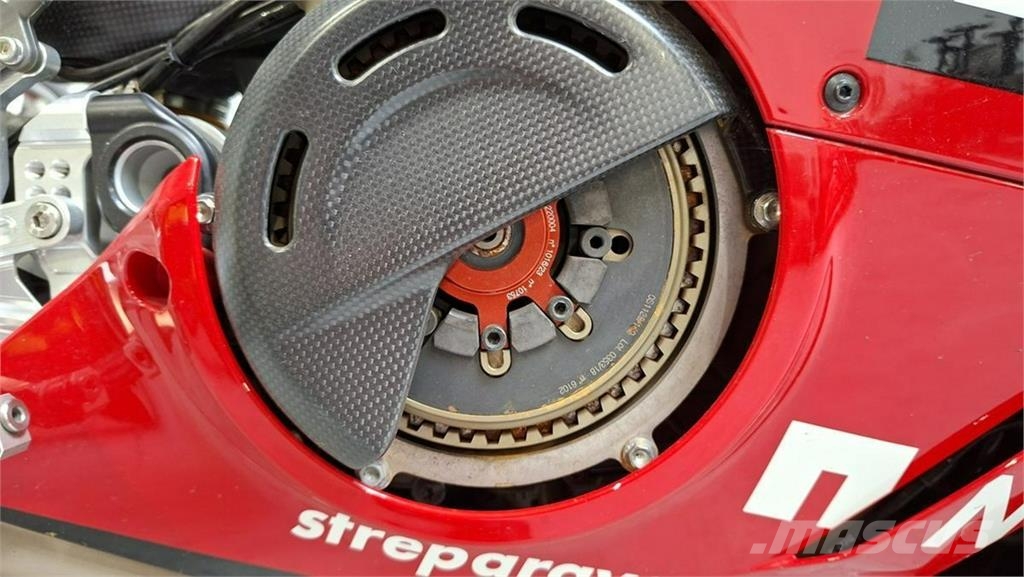 Ducati inny Легковые автомобили