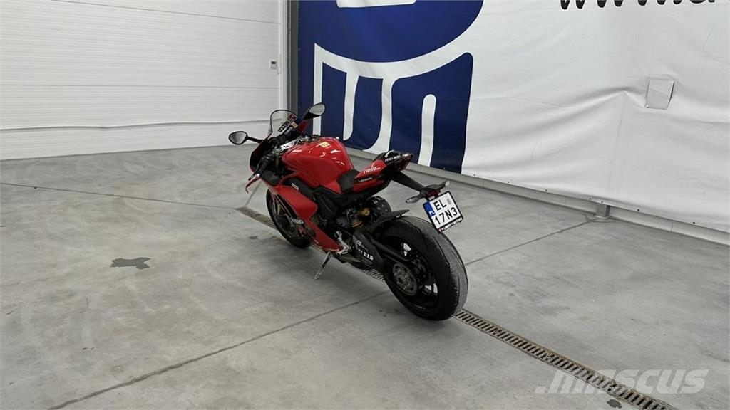 Ducati inny Легковые автомобили