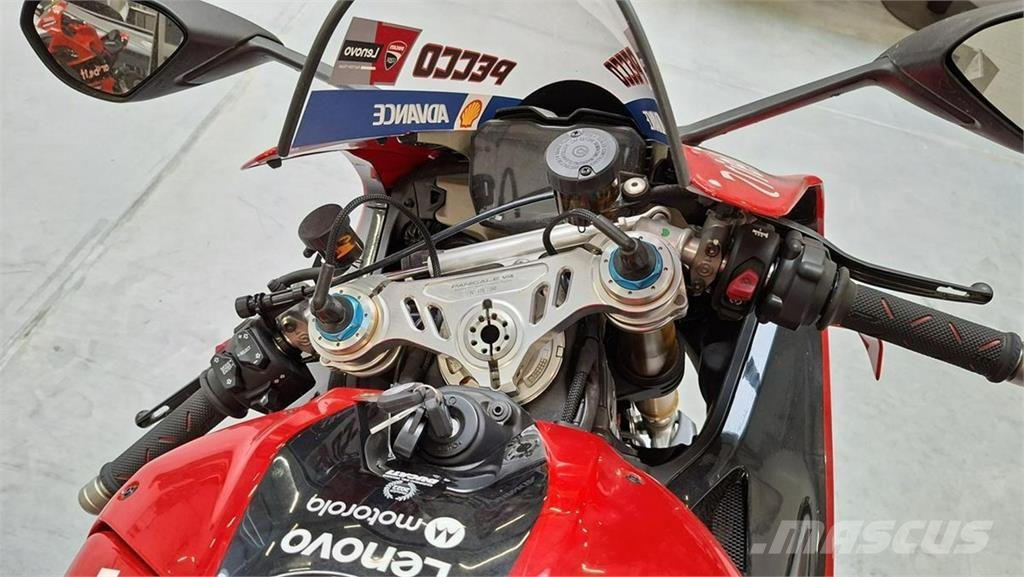 Ducati inny Легковые автомобили