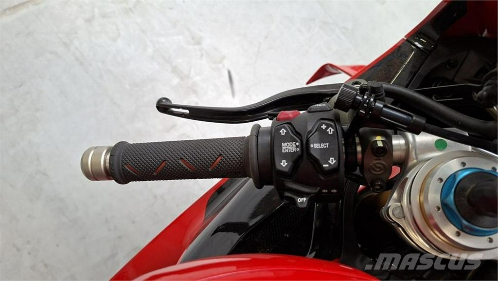 Ducati inny Легковые автомобили