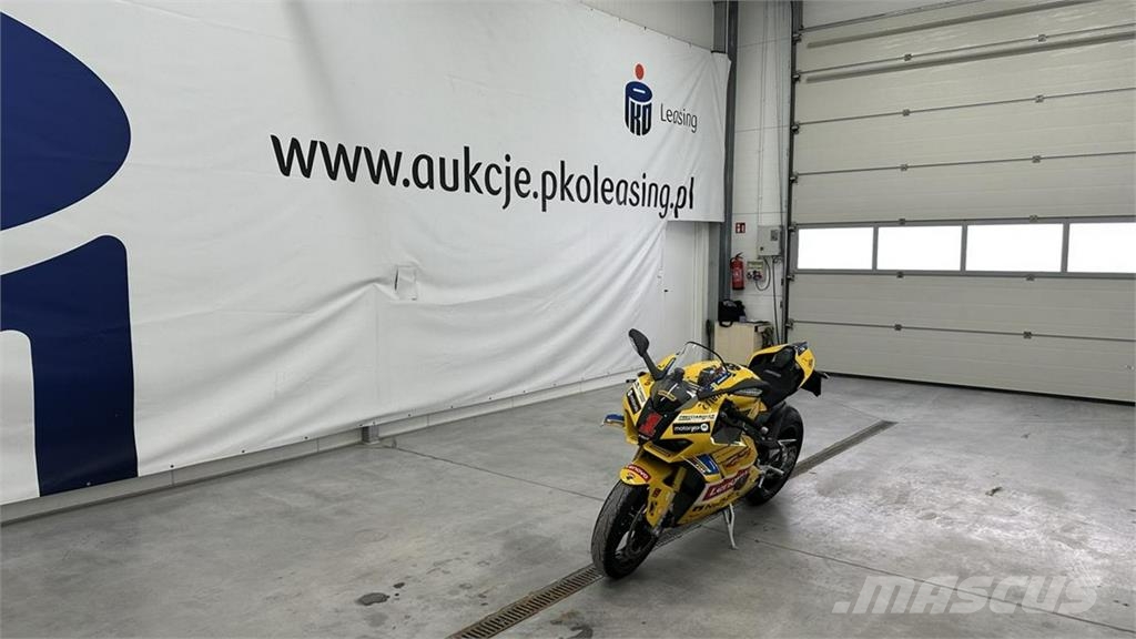 Ducati inny Легковые автомобили