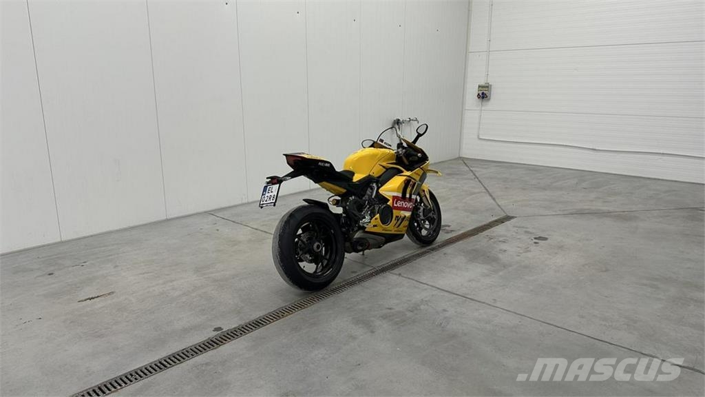 Ducati inny Легковые автомобили