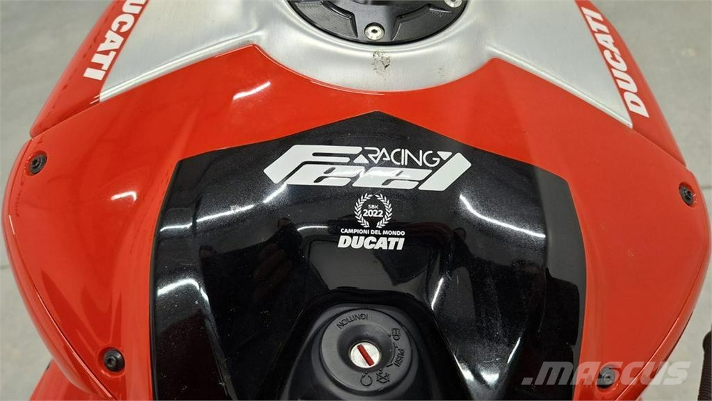 Ducati inny Легковые автомобили