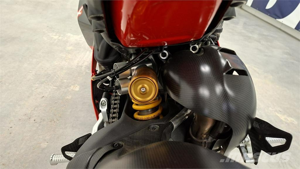 Ducati inny Легковые автомобили