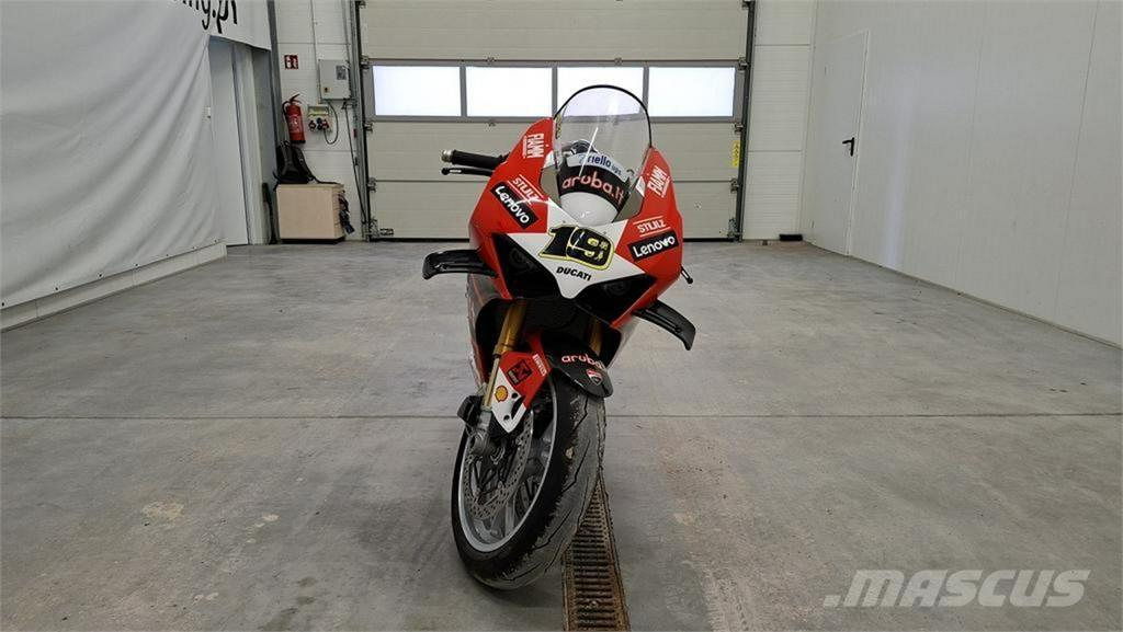 Ducati inny Легковые автомобили