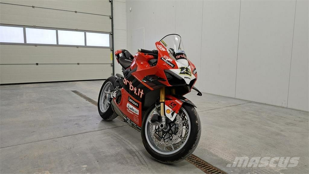 Ducati inny Легковые автомобили