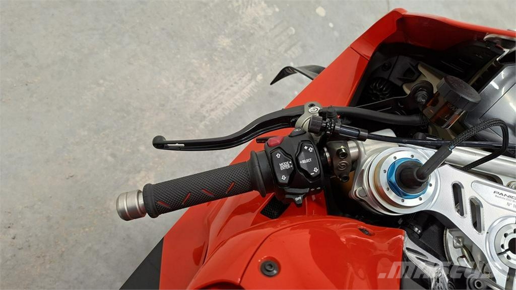Ducati inny Легковые автомобили