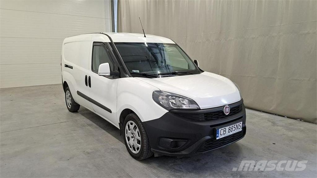 Fiat Doblo شاحنة مقفلة